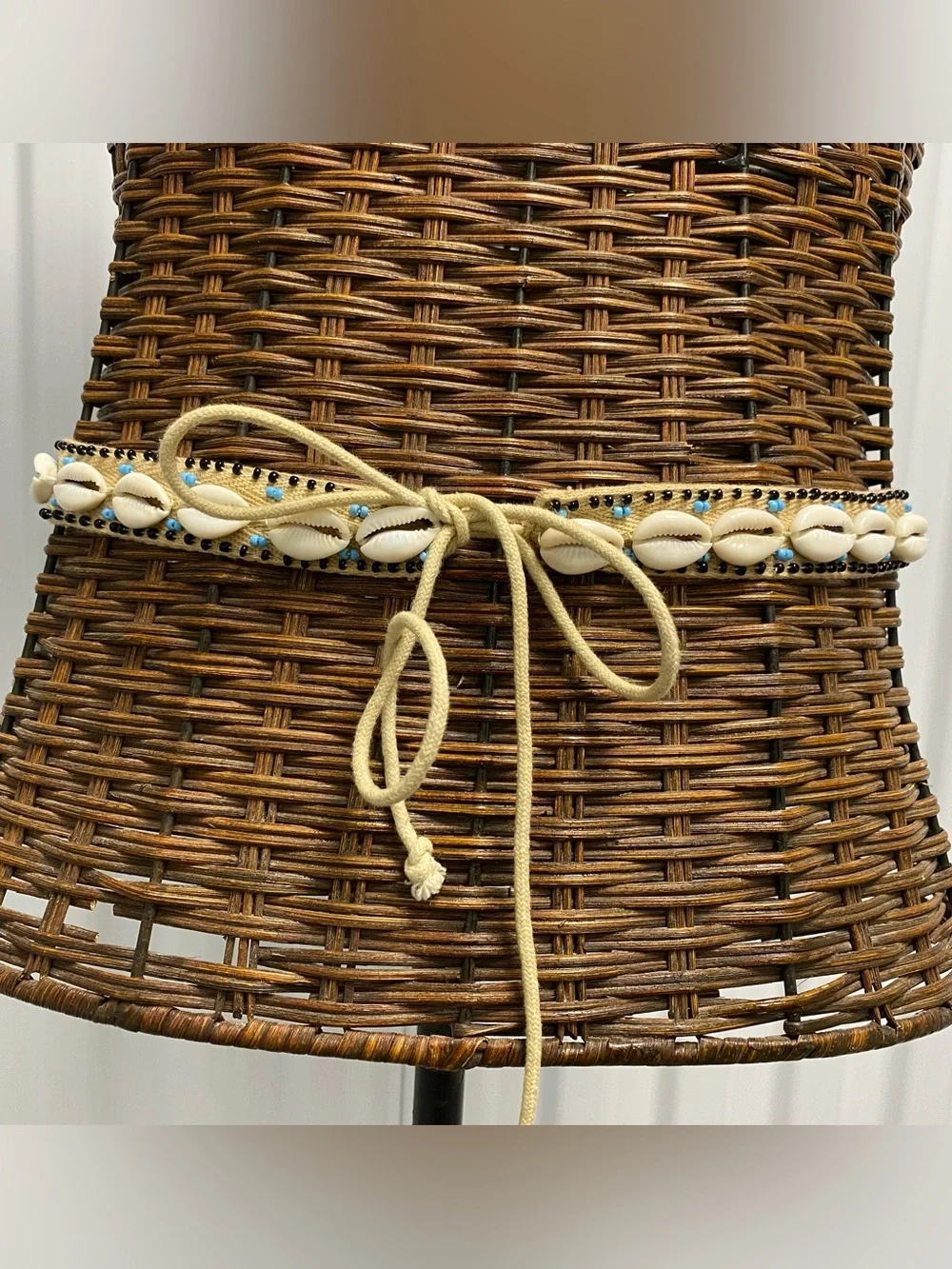 Vintage Handmade Puka Shell Beaded Belt